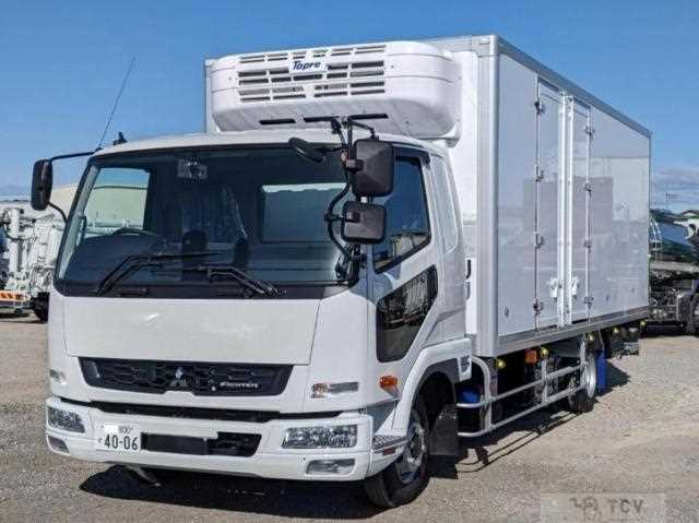 2025 Mitsubishi Fuso Fighter