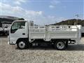 2015 Isuzu Elf Truck
