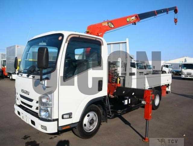 2020 Isuzu Elf Truck