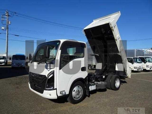 2023 Isuzu Elf Truck