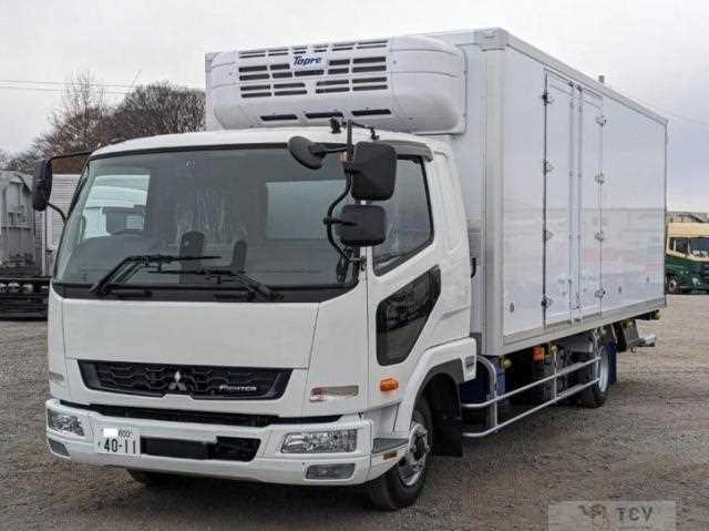 2025 Mitsubishi Fuso Fighter