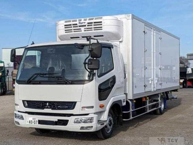 2025 Mitsubishi Fuso Fighter
