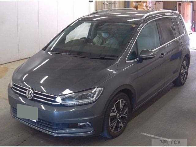 2020 Volkswagen Golf Touran