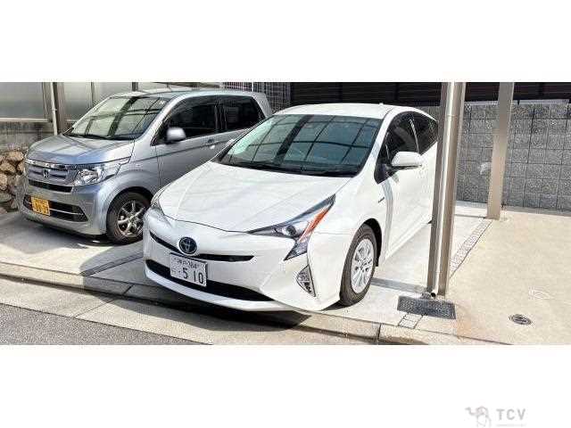 2018 Toyota Prius