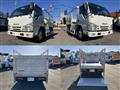 2016 Isuzu Elf Truck