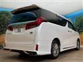2018 Toyota Alphard Hybrid
