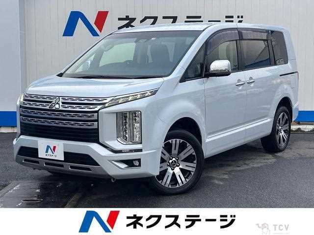 2022 Mitsubishi Delica D5