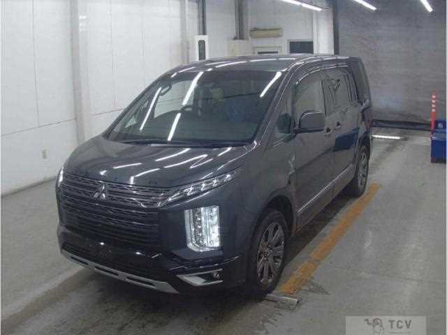 2023 Mitsubishi Delica D5