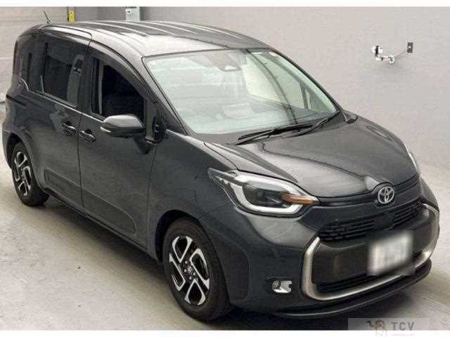2022 Toyota Sienta