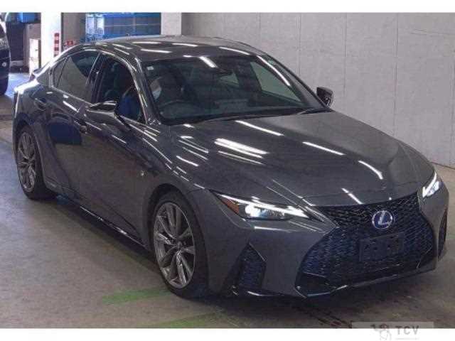 2021 Lexus IS