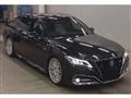 2019 Toyota Crown Hybrid