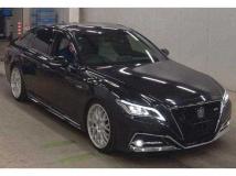 2019 Toyota Crown Hybrid