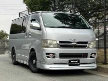 2006 Toyota Hiace Van