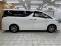 2016 Toyota Vellfire
