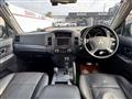 2006 Mitsubishi Pajero