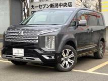 2019 Mitsubishi Delica D5