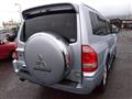 2005 Mitsubishi Pajero