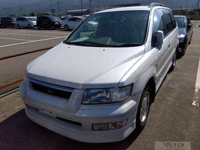 1999 Mitsubishi Chariot Grandis