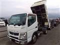 2013 Mitsubishi Fuso Canter