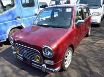 2001 Daihatsu Miragino