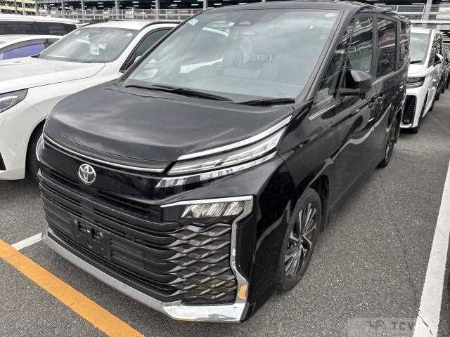 2023 Toyota Voxy