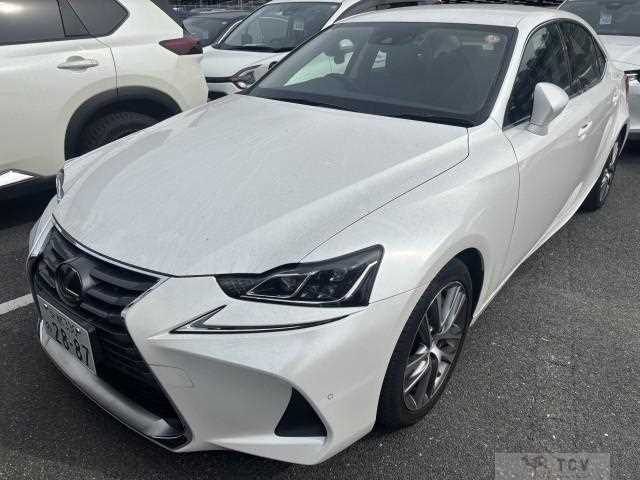 2018 Lexus IS