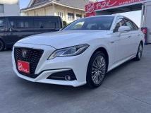 2020 Toyota Crown Hybrid