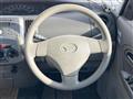 2011 Daihatsu Tanto