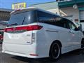 2011 Nissan Elgrand
