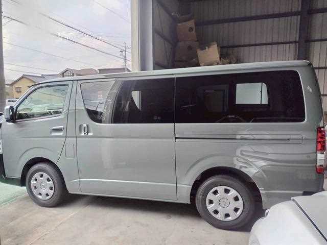 Toyota Hiace Van 2025 — фото 7 купить в Москве