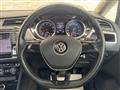 2016 Volkswagen Golf Touran