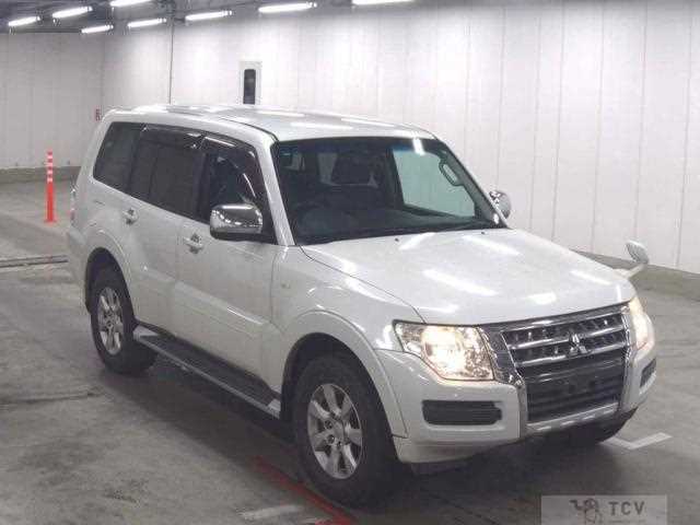 2015 Mitsubishi Pajero