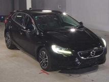 2019 Volvo V40
