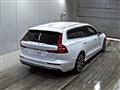 2025 Volvo V60