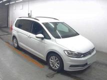 2016 Volkswagen Golf Touran