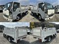 2015 Isuzu Elf Truck
