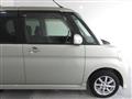 2012 Daihatsu Tanto