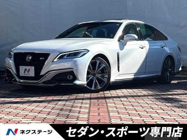 2021 Toyota Crown Hybrid