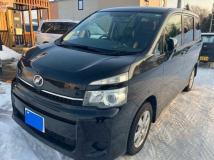 2011 Toyota Voxy