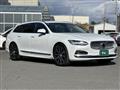 2025 Volvo V90