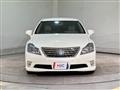 2010 Toyota Crown Hybrid