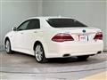 2010 Toyota Crown Hybrid