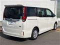 2014 Toyota Noah
