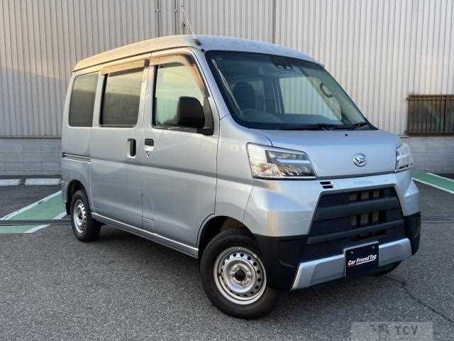 2020 Daihatsu Hijet Cargo