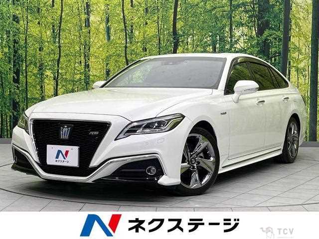 2018 Toyota Crown Hybrid