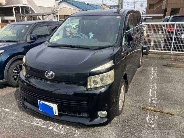 2008 Toyota Voxy