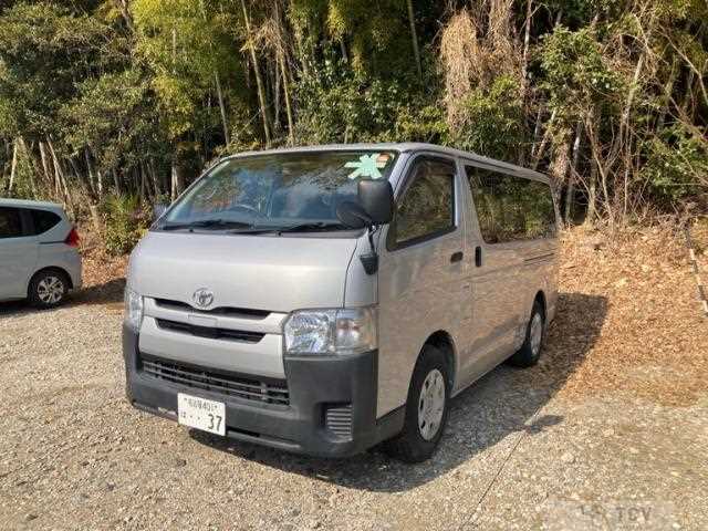 2018 Toyota Regius Wagon