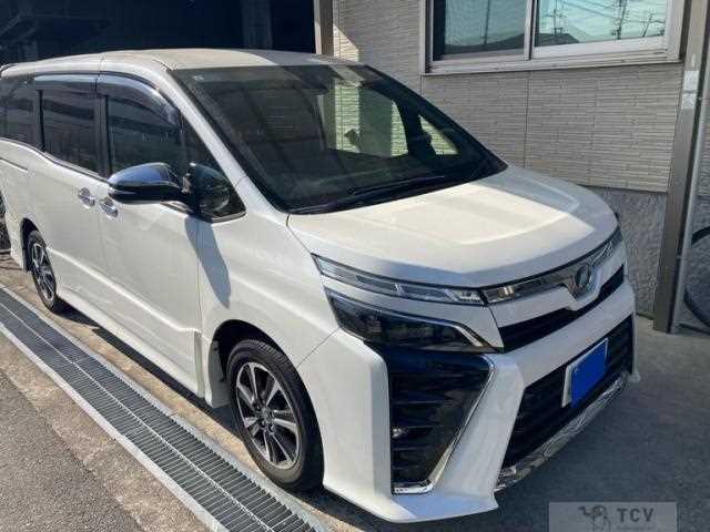 2019 Toyota Voxy