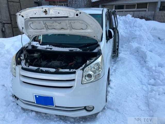 2007 Toyota Noah