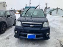2005 Toyota Noah